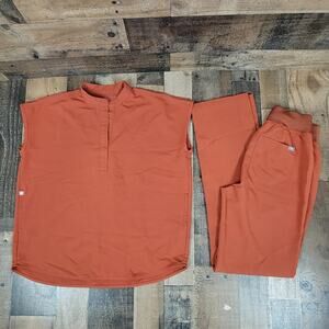 Figs Women's Scrub Set in Rust Orange